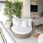 Beautiful Apartment With Panoramic Sea View